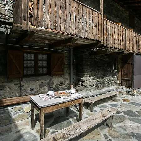 Nyaraló Tipica Casa Di Montagna In Loc. Melignon -